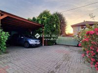 Eladó családi ház, Vácon 160 M Ft, 4 szobás