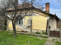 Eladó családi ház, Tiszaföldváron 5.9 M Ft, 3 szobás