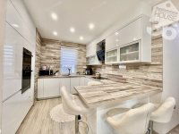 Eladó családi ház, Kecskeméten 145 M Ft, 6 szobás