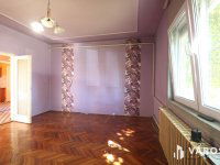 Eladó családi ház, Makón 32.9 M Ft, 3 szobás