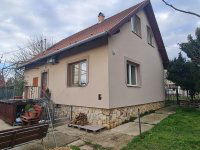 Eladó családi ház