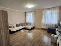 Eladó családi ház, Pusztaszabolcson 106 M Ft, 3 szobás