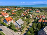 Eladó családi ház, Paloznakon 299 M Ft, 6 szobás