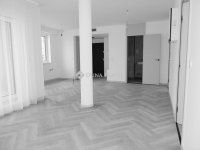 Eladó téglalakás, Székesfehérvárott 85 M Ft, 3 szobás