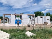 Eladó családi ház, Bicskén 134.9 M Ft, 5 szobás