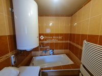 Eladó családi ház, Balatonszabadiban 89.9 M Ft, 5 szobás