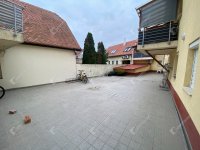 Eladó téglalakás, Mosonmagyaróváron 54.99 M Ft, 2 szobás