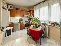 Eladó panellakás, Kecskeméten 55 M Ft, 3 szobás