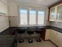 Eladó panellakás, III. kerületben 66.5 M Ft, 2 szobás