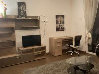 Kiadó téglalakás, albérlet