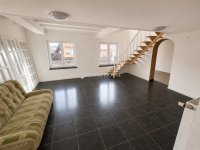 Eladó családi ház, Dabason 89.9 M Ft, 8 szobás