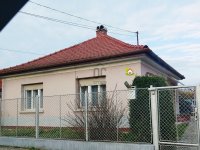 Eladó családi ház, Siófokon 72.9 M Ft, 4 szobás