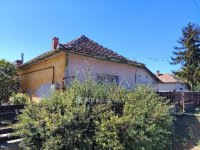 Eladó családi ház, Törökszentmiklóson 11.99 M Ft, 1+2 szobás