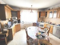 Eladó családi ház, Érden 154 M Ft, 6 szobás