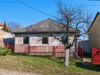 Eladó családi ház, Kesztölcön, Klement utcában 49.9 M Ft