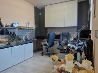 Eladó családi ház, Komáromban 680 M Ft, 7 szobás