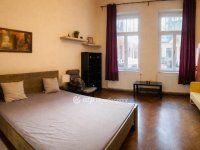 Eladó téglalakás, VII. kerületben 87 M Ft, 2 szobás