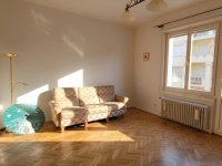 Kiadó téglalakás, albérlet, V. kerületben 200 E Ft / hó