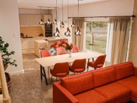 Eladó családi ház, Pécsett 166 M Ft, 5 szobás