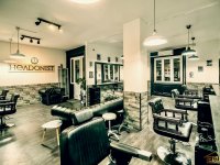 Kiadó üzlethelyiség, VIII. kerületben, Kisfaludy utcában