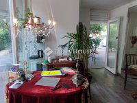 Eladó üzlethelyiség