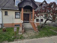 Eladó családi ház, Lajosmizsén 79.5 M Ft, 5 szobás