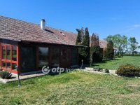 Eladó családi ház, Szarvason 153 M Ft, 6 szobás