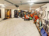 Eladó családi ház, II. kerületben 429.9 M Ft, 6 szobás