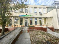 Eladó üzlethelyiség