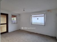 Eladó családi ház, Kemenesmihályfán 29.999 M Ft, 2+1 szobás