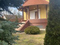 Eladó családi ház, Balatonkenesén 75 M Ft, 3 szobás