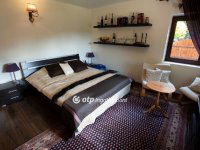 Eladó családi ház, II. kerületben 295 M Ft, 7+2 szobás