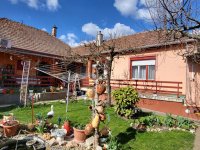 Eladó családi ház, Kistarcsán 109.9 M Ft, 4 szobás