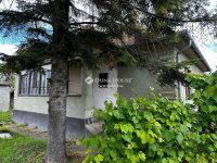 Eladó családi ház, Cecén 23.99 M Ft, 4 szobás