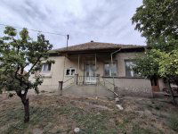 Eladó családi ház, Tápiószelén 17.9 M Ft, 2 szobás