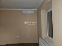 Eladó családi ház, Véménden 54.9 M Ft, 5 szobás