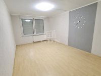 Eladó panellakás, X. kerületben 69 M Ft, 1+2 szobás