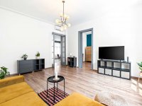 Kiadó téglalakás, albérlet, V. kerületben, Nádor utcában