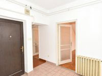 Eladó téglalakás, Veszprémben 68.9 M Ft, 2+1 szobás