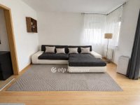 Eladó téglalakás, Győrött 66.999 M Ft, 2 szobás