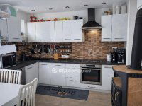 Eladó családi ház, Érden 79.9 M Ft, 1+1 szobás