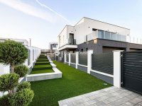 Eladó ikerház, Mogyoródon 229.5 M Ft, 4 szobás