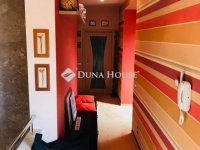 Eladó ikerház, Szegeden 147.9 M Ft, 5 szobás