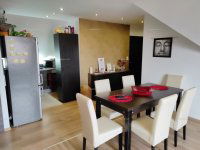 Kiadó téglalakás, albérlet, Etyeken, Szél utcában, 2+1 szobás