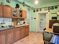 Eladó családi ház, Véménden 13.99 M Ft, 2 szobás