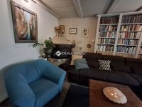 Eladó családi ház, Velencén 179 M Ft, 6 szobás