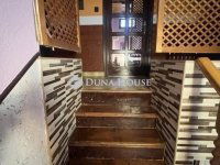Eladó családi ház, Tápiószentmártonon 69.9 M Ft, 5 szobás