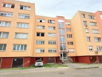 Eladó panellakás, Kecskeméten 47.9 M Ft, 2 szobás