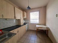 Kiadó panellakás, albérlet