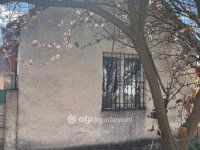 Eladó családi ház, Siklóson 9.8 M Ft, 2 szobás